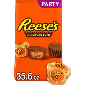 REESE'S Miniatures Milk Chocolate Peanut Butter Cups, Candy Party Pack, 35.6 oz (EXP 09/30/26)