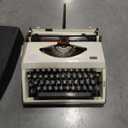 Manual Typewriter,1980s Traditional Portable Vintage Typewriter Deeply Restored,Manual Typewriter for Writing,Letters and Vintage Collectible Present,Classic Retro Manual Typewriter
