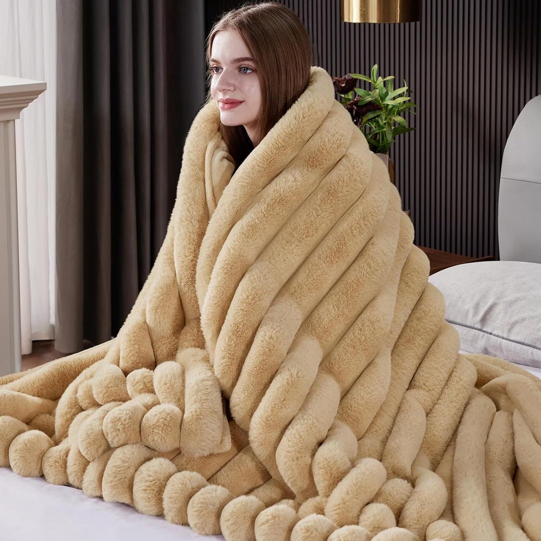 HaloRest Faux Fur Throw Blanket, Thick 1000GSM Fluffy Cozy Throw Blankets for Bed, Luxury Plush Striped Warm Soft Blanket for Couch LivingRoom Home Decor & Gifts(50"x 70", Beige)