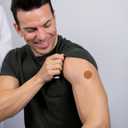 NOLITOY 100pcs Small Patches Finger Wounds Patches Waterproof Wounds Protector Round Tape Stickers Breathable Fabric Coverlet Dressing Brown