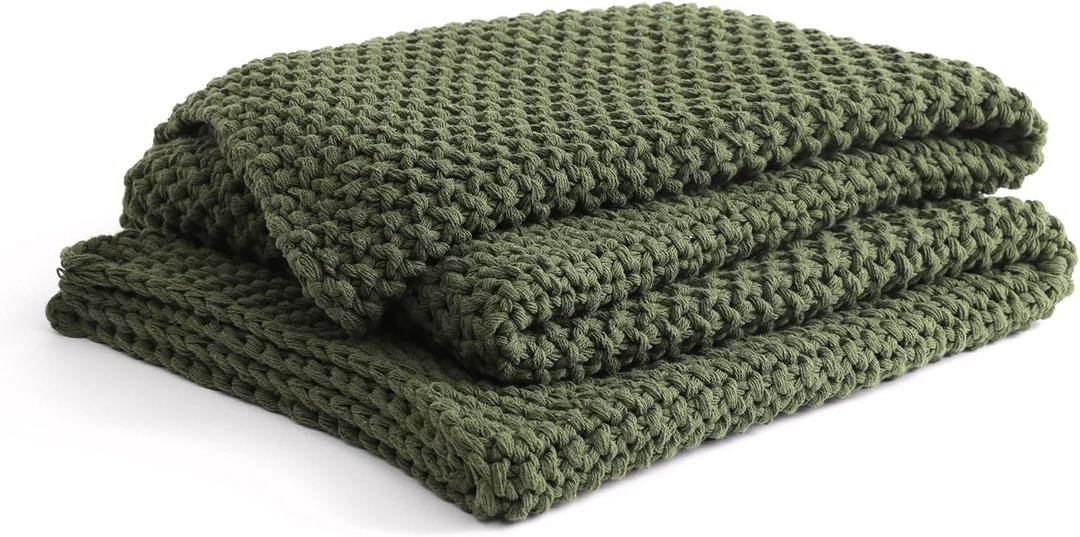 YnM Chunky Cotton Knit Throw Blanket, Cable Knit Throws for Bed Couch Sofa, Comfy & Relaxing, Decorative Piece for Farmhouse Modern Boho Rustic Scandinavian Chic Vibe, Pine Green 40x50 Inches