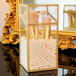 Pumtus Makeup Brush Holder Organizer with Lid, Glass Cosmetic Make Up Brushes Container, Clear Makeup Tool Storage Box Cup with Pearls, Vintage Dustproof Vanity Decor for Countertop Desktop
