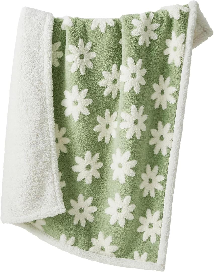 Lesure Waterproof Puppy Blanket for Small Dogs - Washable Double Sided Dog Blankets with Warm Jacquard Shag and Soft Sherpa Fleece, Pet Cat Blanket for Couch Protection, 3D Textured Cloud, Green (Flower Garden Green)