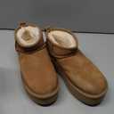 UGG Women's Classic Ultra Mini Platform Boot, 7, Chestnut