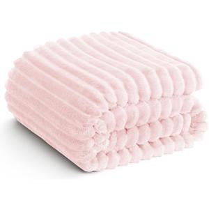 Soft Pink Throw Blanket for Couch - 300GSM Cozy Warm Fleece Blanket for Women, Cute Lightweight Bed Blankets Birthday Gifts for Her Him, Valentines Spring Home Room Decor, Pink, 50x60 Inches