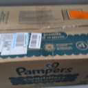 Pampers Swaddlers Diapers, Size 5 (20-37 lbs), 132 Count, Absorbent, Keeps Baby Dry and Comfortable, Skin Safe Disposable Baby Diaper