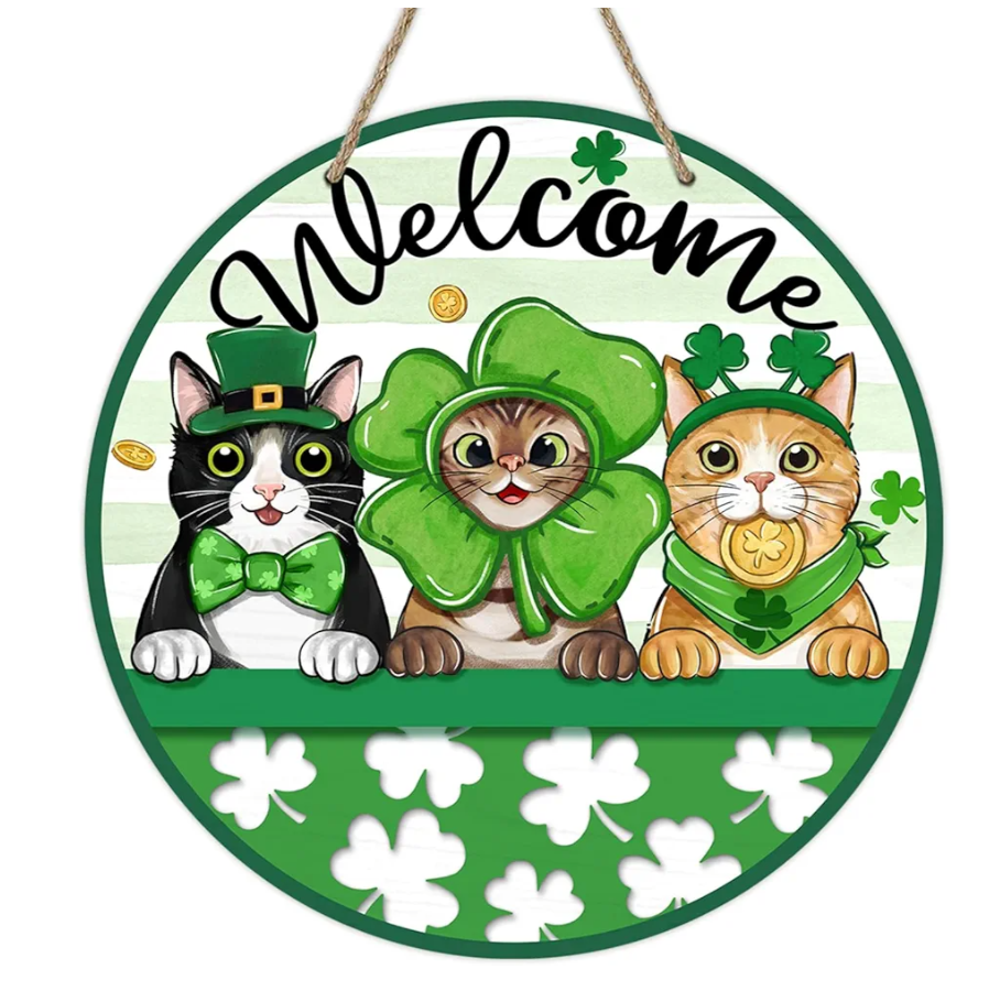 Deroro Welcome St Patricks Day Cat Front Door Sign, Lucky Shamrock Clover Wood Door Hanger Outdoor Outside Porch Decor, Irish Spring Wooden Wreath Indoor Wall Hanging Decoration Pet Lover Gift