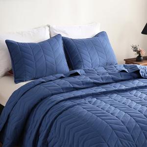 DOWNCOOL Blue King Quilt Bedding Set, 3 Pieces Leaf Texture Pattern Lightweight Bedspread Coverlet, All Season Ultra Soft King Size Quilt (106"x96") & 2 Pillow Shams