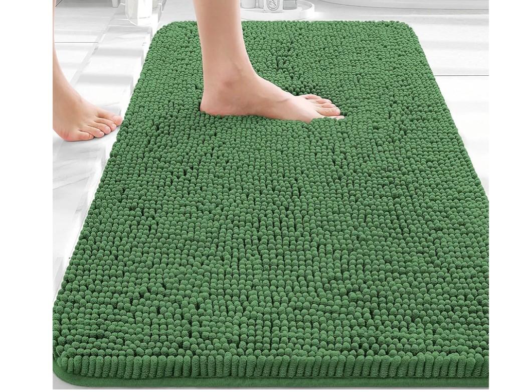 OLANLY Bathroom Rugs 30x20, Extra Soft Absorbent Chenille Bath Rugs, Rubber Backing Quick Dry, Machine Washable Bath Mats for Bathroom Floor, Tub and Shower, Home Decor Accessories, Olive Green