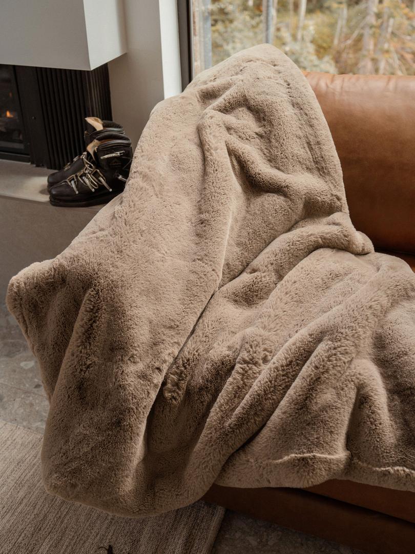 Soft Blanket 106 in x 96 in