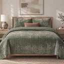 Luxurious Velvet Quilt Oversize King Size Set 120"x128" Ultra Soft Bedding Set Quilted Bedspread Coverlet with 2 Matching Pillow Shams for All Seasons,Army Green, Super King