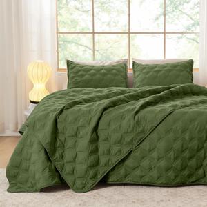Litanika California King Quilt Bedding Set, Olive Green Oversized Lightweight Comforter Bedspreads & Coverlets, Boho Farmhouse Bedding Cover Bed Decor All Season, 3 Pieces (1 Quilt, 2 Pillowcases)
