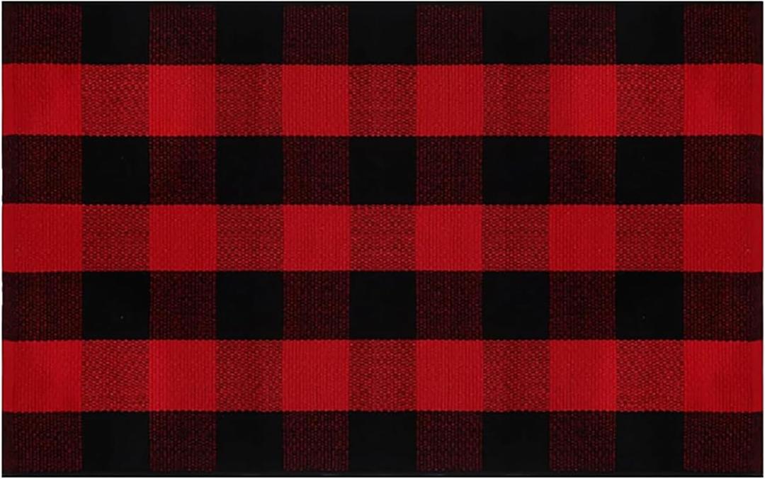 Plaid Outdoor Rug 19.7x31.5 Soft Red and Black Rug Non Slip Christmas Door Mat for Holiday Porch Entryway