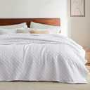 Bedsure Quilts King Size - Lightweight Bedspreads King Size with Basket Weave Pattern, Soft Quilt Bedding Set, White Comforter Set Coverlet for All Seasons with 2 Pillow Shams (King (106" x 96"), 01 - White)