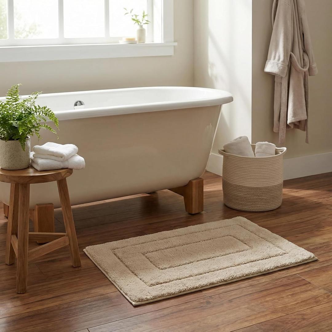 GRANNY SAYS Bathroom Rugs Non Slip, 16" x 24", Bath Rugs for Bathroom Washable, Bath Mats for Bath Floor, Microfiber Bath Mat for Tub, Absorbent Bath Rugs for Bath, Khaki