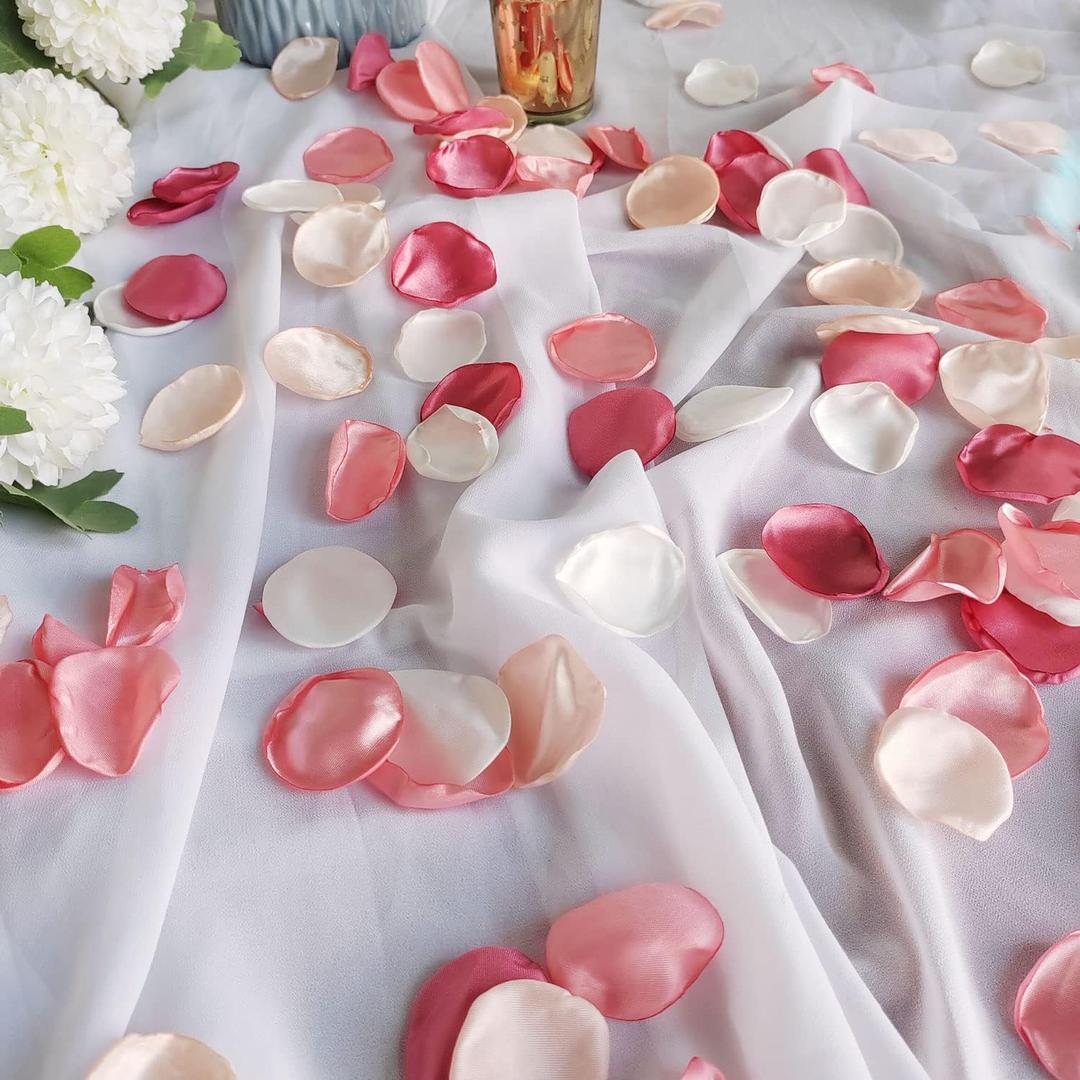 Artificial Silk Rose Petals 300pcs Reusable Fake Purple Flower Petals for Wedding Anniversary Romantic Night Valentines Party Dinner Table Decoration (Elegant Violet)