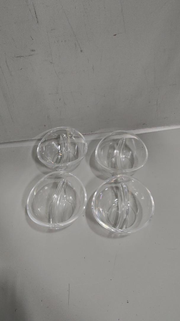 Vintage Plastic Bowls With Slit In Middle, 4Pcs