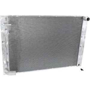 Garage-Pro Radiator Compatible with Toyota Sienna 2004-2005 Aluminum tanks