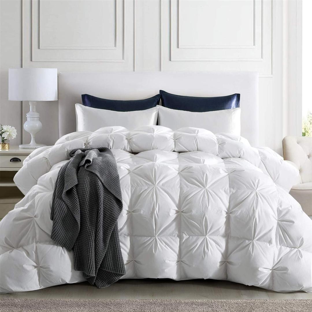 PureDown Goose Down Comforter Twin Size 800 Fill Power, 100% Cotton All Season Duvet Insert 700 Thread Count, Cloud Fluffy Pinch Pleat Extra Warmth