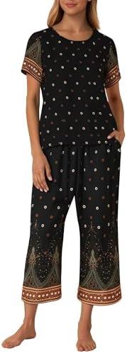 Ekouaer Women's Two Piece Lounge Set Short Sleeve Shirt and Capri Pants Mumu Pajama with Pockets Loungewear Pjs Sets M