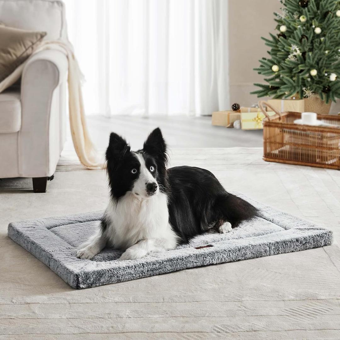 WESTERN HOME Pet Bed Mat, Large Dog Beds for Crate, 42x27 in, Soft Faux Fur, Washable Anti-Slip, Kennel Mat for Sleeping, Grey (05-Plush-Grey)