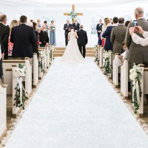 MODFUNS White Aisle Runner for Wedding Ceremony 5FTx15FT Wedding Aisle Runners for Indoors with Carpet Tapes Velvet Fabric Walkway Carpets Wedding Outdoor Floor Runner Church Beach Birthday Carpets