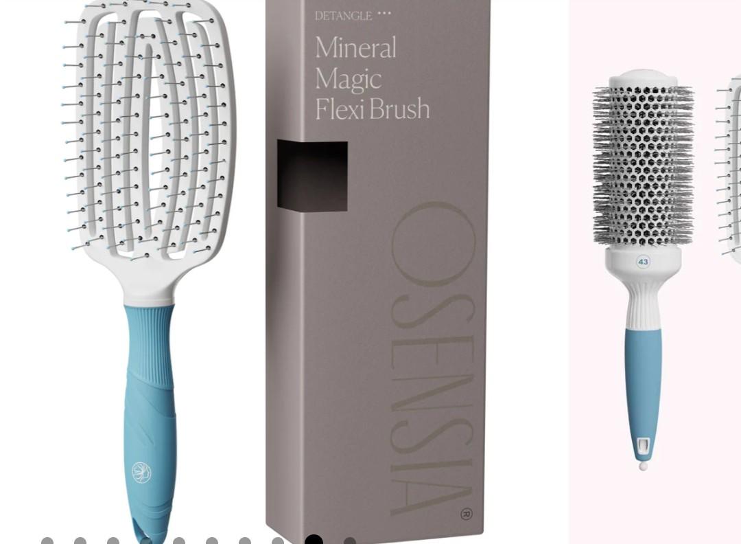 Mineral Infused Detangling Nylon Brush