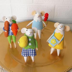 Set of 4 Easter Felt Mice Ornaments, 4.5" Hanging Wool Mouse Animal Figurine for Spring Gift, Tiered Tray Tabletop Decor, Easter Basket Filler Spring Home Kitchen Room Window Party Supply