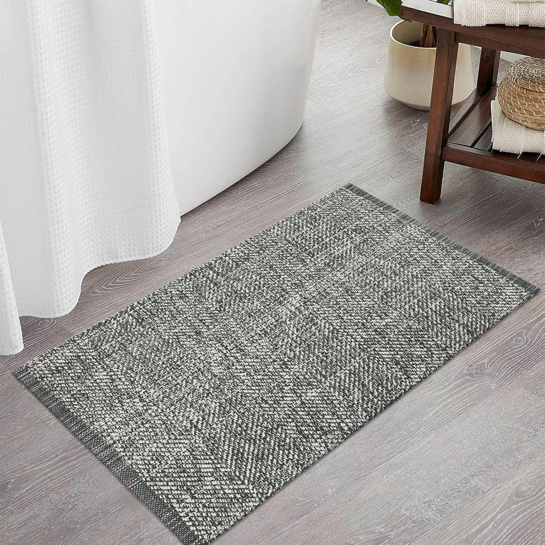 LEEVAN Washable Bathroom Rug, 2' x 3' Woven Entryway Rugs Grey Reversible Front Door Mat, Boho Small Kitchen Mat Modern Laundry Room Rug Farmhouse Carpet for Foyer Front Porch Decor