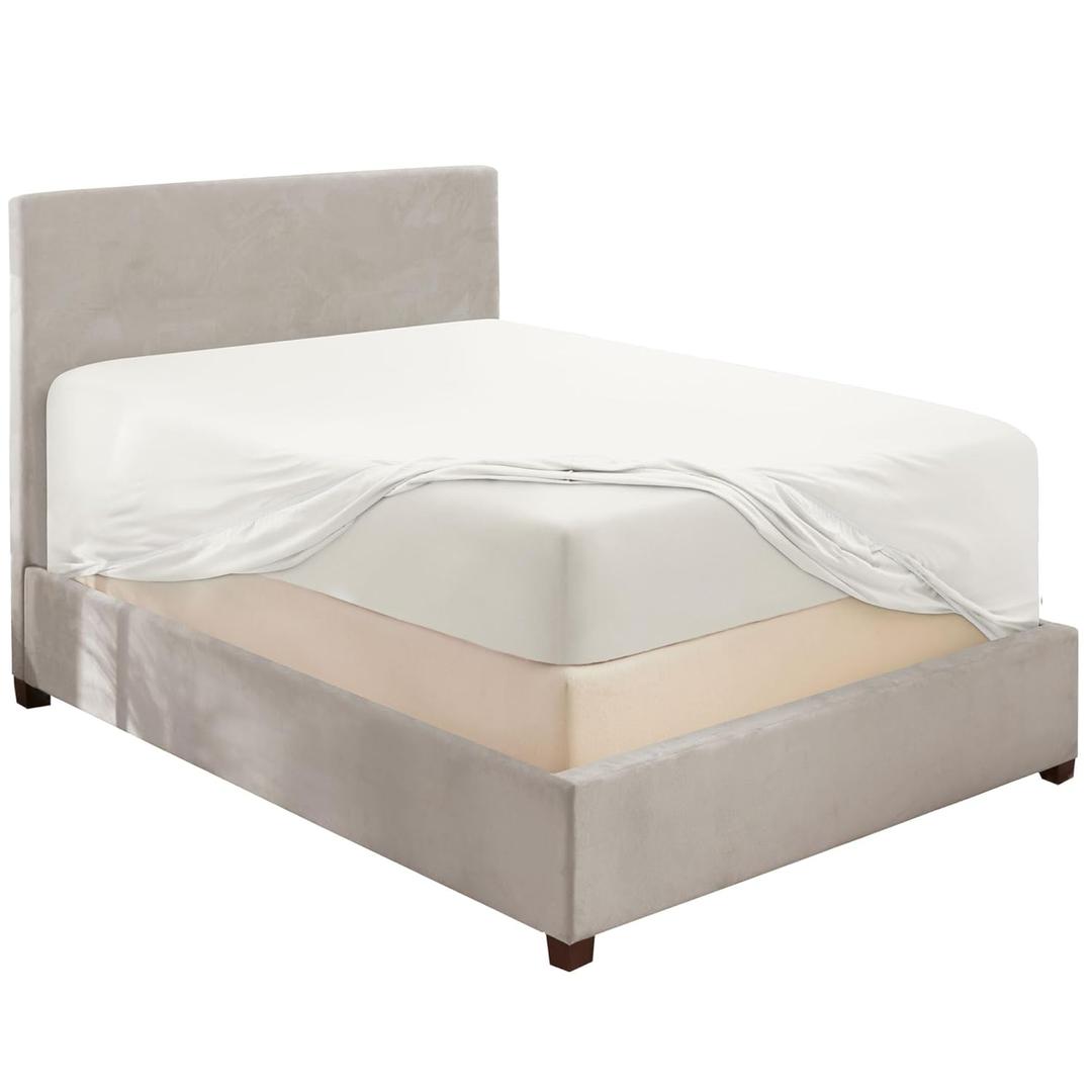 Hearth & Harbor Extra Deep Pocket King Fitted Sheet - Fits 18 to 23 Inch Mattress Ultra Soft 1800 Microfiber, Wrinkle-Free & Breathable Hotel Luxury Fitted Sheet Only, White, King Size