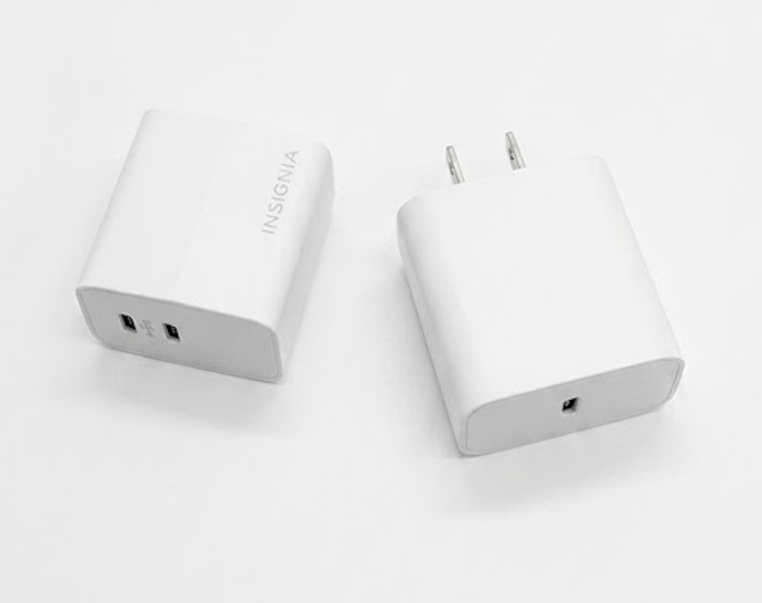 [2-Pack]iPhone 17 16e 15 Charger Block,35W 3-Port Fast USB C Charger Block Dual Port PD Power Adapter + QC Wall Plug Multiport USBC Wall Charge Block for iPhone 17/17 Air/17 16 15 Pro/Pro Max/14/13/12