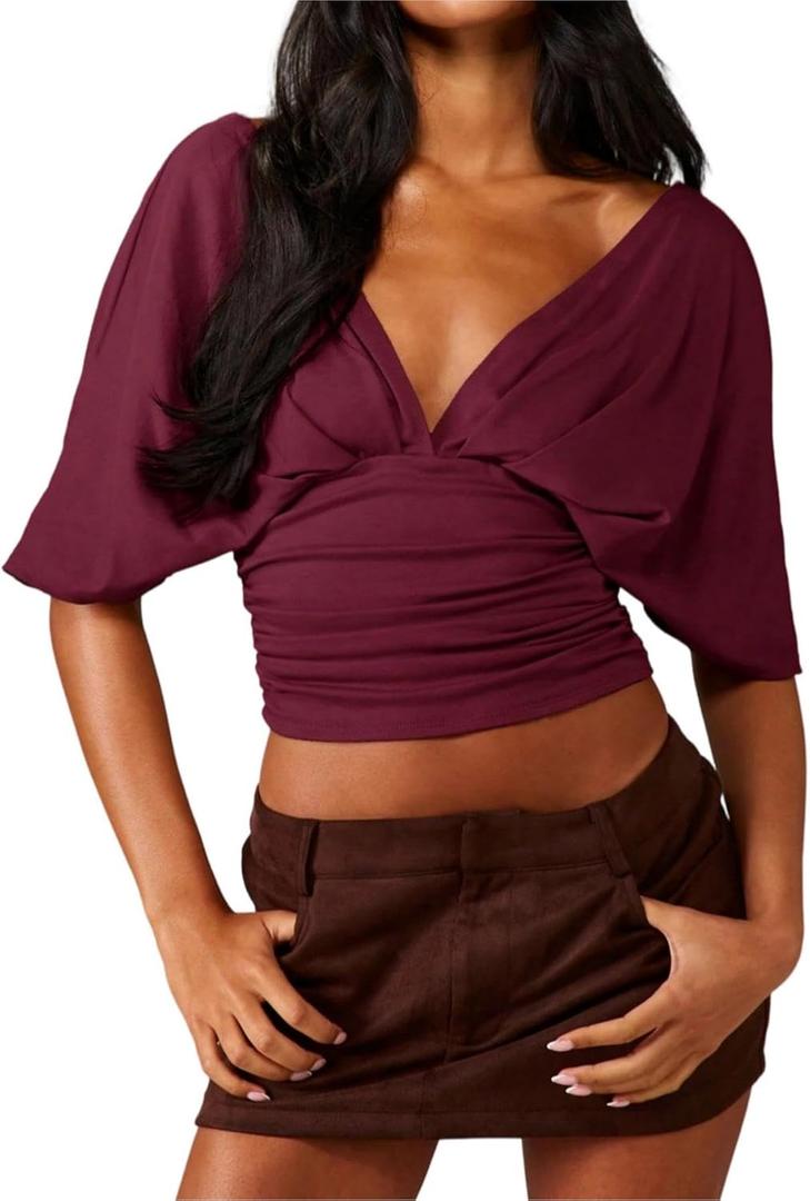 SOLY HUX Women's Deep V Neck Crop Top Short Sleeve Fitted Casual Blouse Going Out Shirts (Red, M)