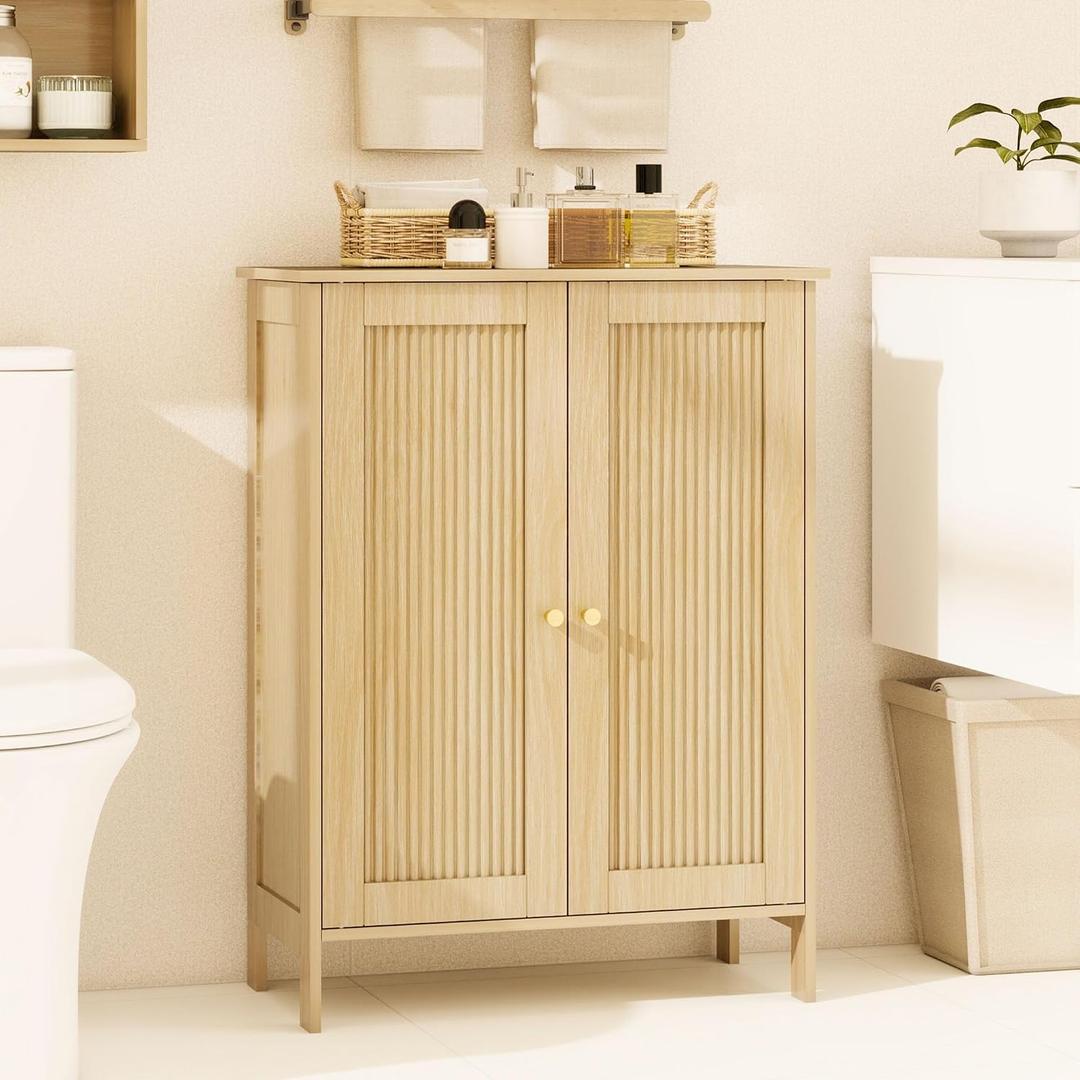 Fluted Bathroom Storage Cabinet with 2 Doors & Shelf, Natural