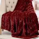 Everlasting Comfort Soft & Comfortable Red Faux Fur Throw Blanket for Couch - (50"x65") Minky & Fluffy Fall Blankets & Throws, Plush Fuzzy Cover for Bed, Sofa & Living Room - Cozy Home Decor