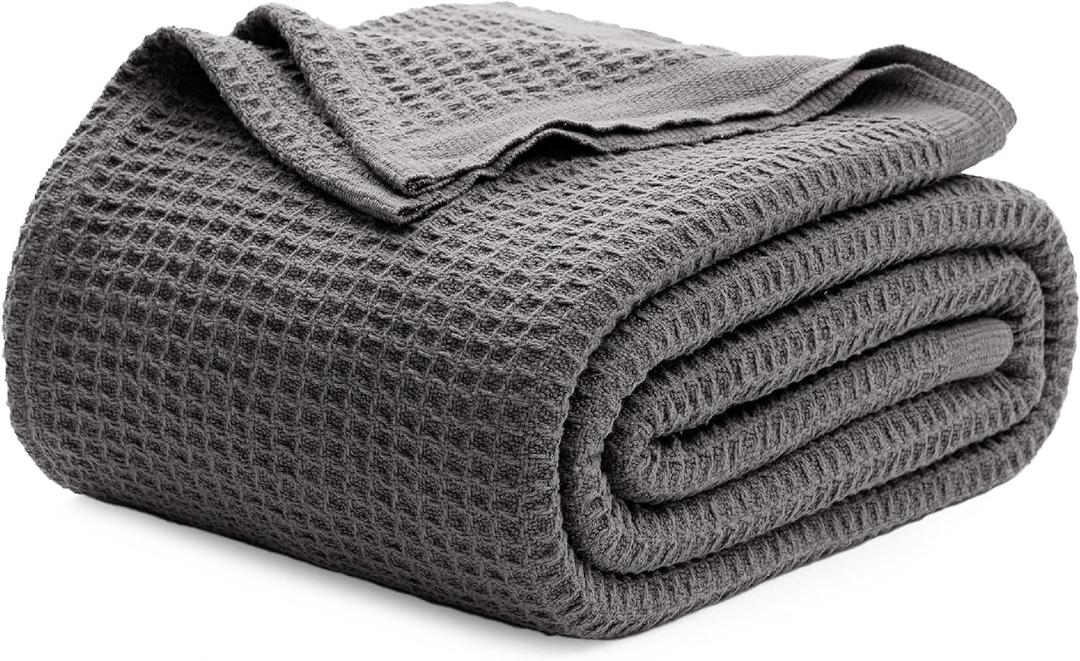 Bedsure 100% Cotton Dark Grey Blanket Queen Size for Bed - Cooling Breathable and Soft for Summer, Thick Cozy Waffle Weave Blanket Gifts for Women, 90x90 Inches, Dark Grey