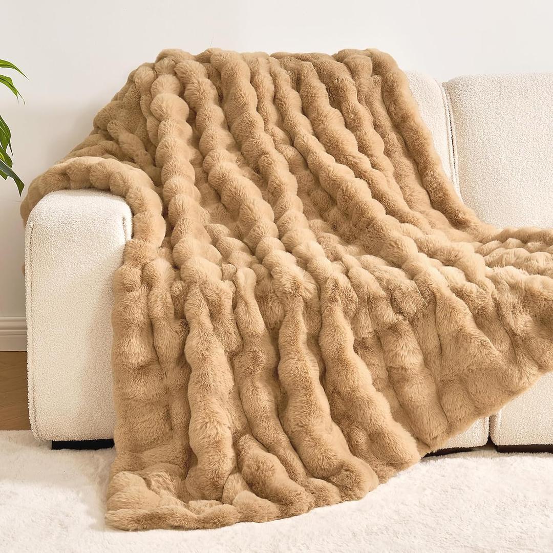 Andency Faux Fur Twin Size Blanket for Couch, Soft Cozy Bubble Blankets for Women, Girls, Fluffy Fuzzy Throw Blanket for Living Room, Sofa, Bed, 60x80 Inches, Khaki