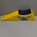 Camco Trailer Aid Plus - 5 1/2" Lift Tandem Tire Trailer Ramp - Quickly Change RV & Trailer Tires Without Unloading Cargo - Trailer & RV Accessories for Easier Hauling (21002) (Yellow)