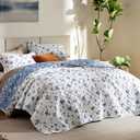 Bedsure Floral Quilt King Size - Reversible Blue & White Floral Comforter, Daisy Design Lightweight Bedspread Quilt Bedding, Soft Microfiber Coverlet for All Seasons (106"x96") | Spring and Summer, Lightweight, Floral, Reversible, Ultra Soft