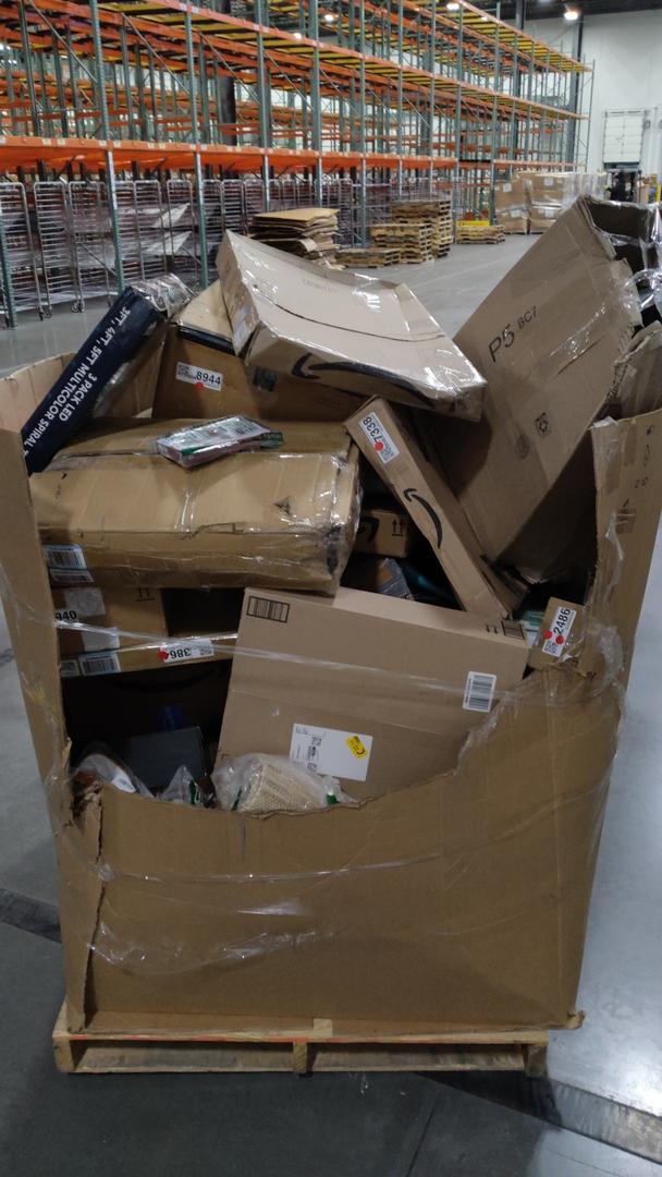 Pallet of Salvage Items