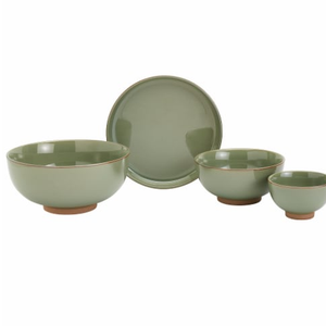 INFUSE 4pc Dining Set, Green 

3 piece set: 7.79 inch diameter x 3.74 inch height large , 5.94 inch diameter x 2.83 inch height medium bowl, 3.89 inch diameter x 2.36 inch height small bowl