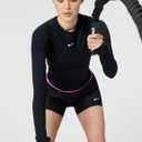 Nike Women's Victory Baselayer Long Sleeve, Black/White, Small
