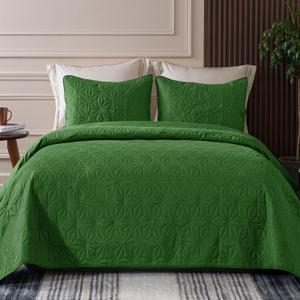 Whale Flotilla Queen Size Quilt Bedding Set, Soft Green Queen/Full Quilts Bedspreads for All Seasons, Lightweight Geometric Star Pattern Coverlets - 3 Pieces(1 Quilt, 2 Pillow Shams)