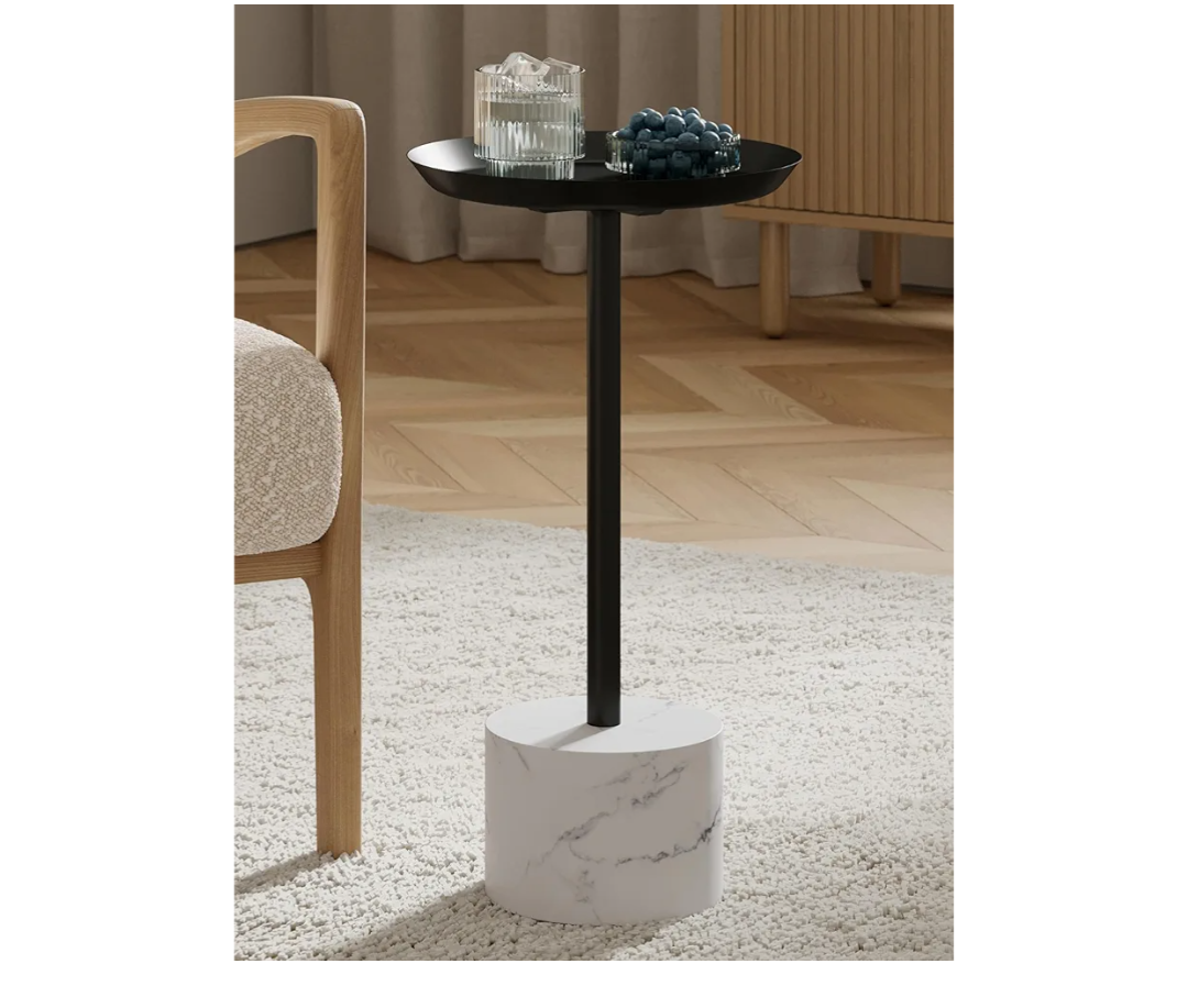 Round Metal Drink Table with Black Top and Faux Marble Base – Small Pedestal Side Table for Living Room, Bedroom, or Office – Modern Black Round Cocktail Table, Easy Assembly, Scratch-Resistant