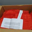 COZYART Lint Free Towel Sets 8 Pcs Red, Thick, Super Soft, Absorbent & Quick Dry Microfiber 3D Bubble Bathroom Daily Use Set with 2 Bath Towels, 2 Hair Towels, 2 Hand Towels, 2 Washcloths