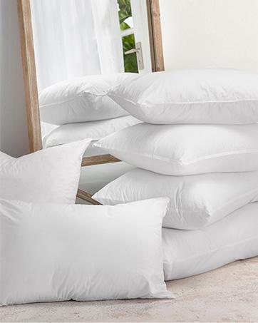 Hotel Collection Bulk Pillows King Size (20x40) 12 Pack | 60% Cotton-40%Polyester Cover | Down Alternative Pillows in Bulk for Sleeping | Medium Density Bed Pillows for Luxury Hotels, Resorts