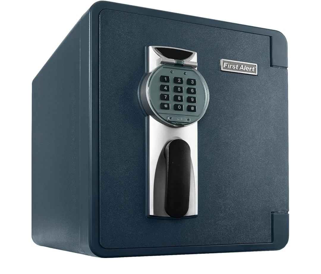 First Alert Digital Waterproof and Fire Resistant Safe, 26.6 litre Capacity