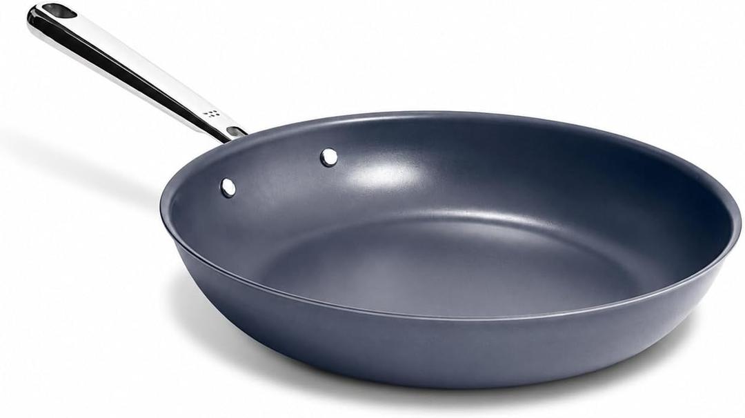 Misen Deeper Carbon Nonstick™ Skillet - Nitrided Carbon Steel - 10 Inch