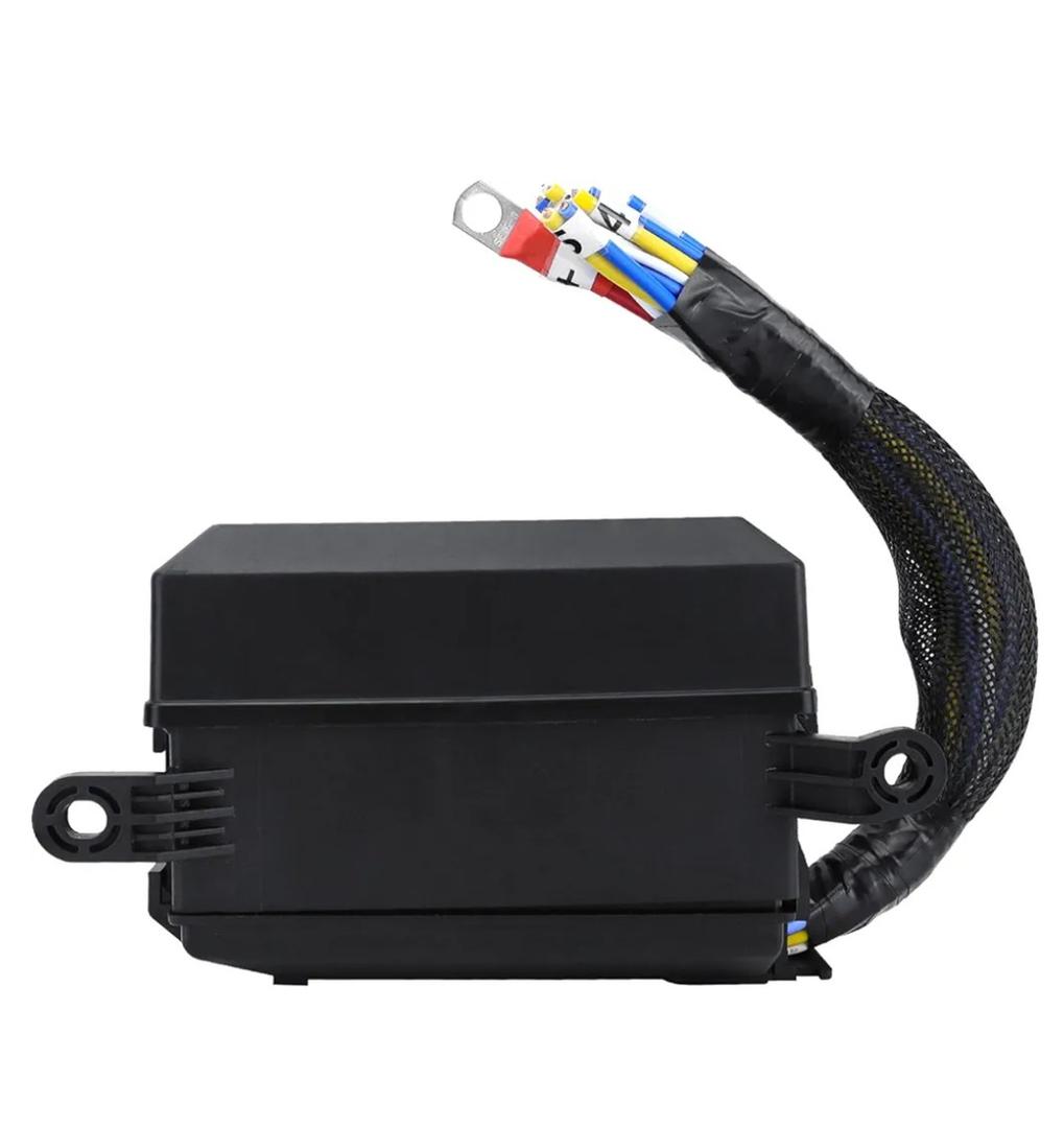 Sturdy 12V 6 Way Relays Block Box with and Features Portable Accessory for Vehicle Use