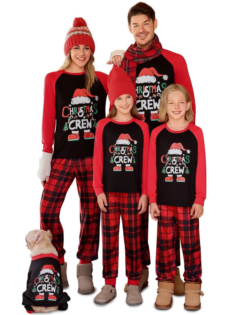 Haloumoning Family Christmas Pajamas Matching Sets Xmas PJs Sets Holiday Jammies Sleepwear Green
