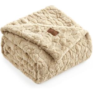 Cozy Bliss Faux Fur Throw Blanket for Couch, Fuzzy Soft Plush Thick Warm Fluffy Reversible Wave Textured Blanket for Sofa Bedroom Living Room, 55 * 70 Inches Khaki
